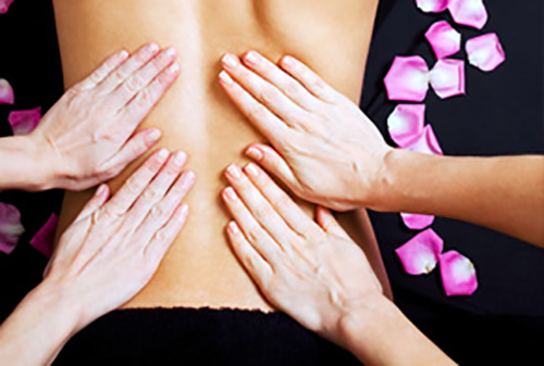 Four hands massage